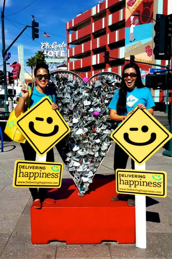 RAH “Random Act of Happiness” #HappyHunt with C.Lai. at Life is Beautiful festival, Las Vegas  
