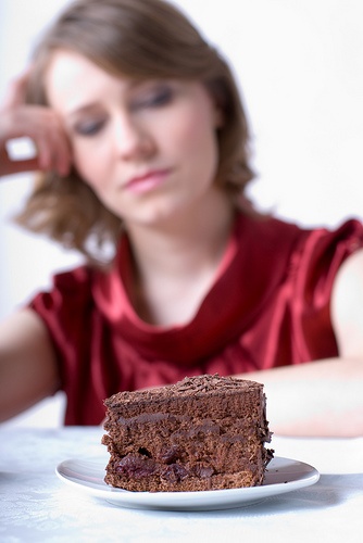 woman_eating_chocolate